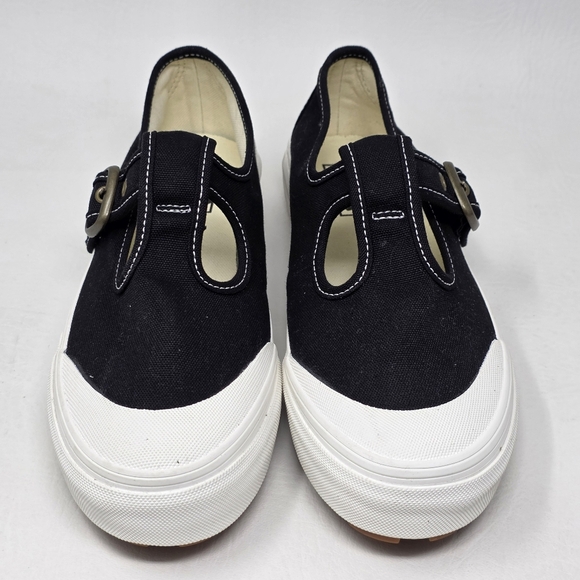 Vans Style 93 Mary Jane Black Slip-Ons Shoes Womens Sz 8.5 White Lug Outsole New - Picture 7 of 11